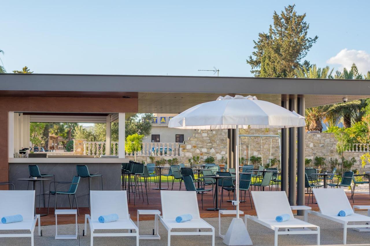 The Quality Lodge - Self Check-In Voroklini Exterior photo